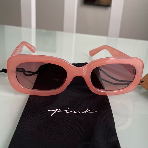 NWT PINK Victoria’s Secret Retro Rectangle Sunglasses - Picture 1 of 6